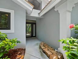 Picture of 1400 Quail Drive, Sarasota, FL 34231