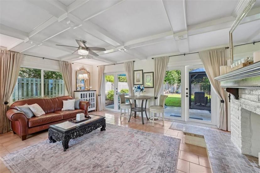 Picture of 608 Armada Road S, Venice FL 34285