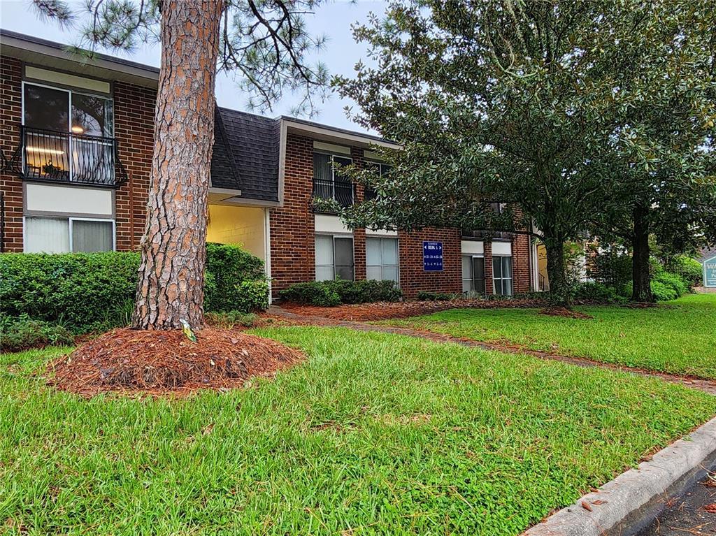 Picture of 1700 SW 16Th Court Unit A23, Gainesville, FL 32608