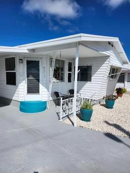 Picture of 6908 W Bayou Lane, Bradenton, FL 34207