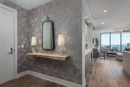 Picture of 100 1St Avenue N Unit 2501, St Petersburg, FL 33701
