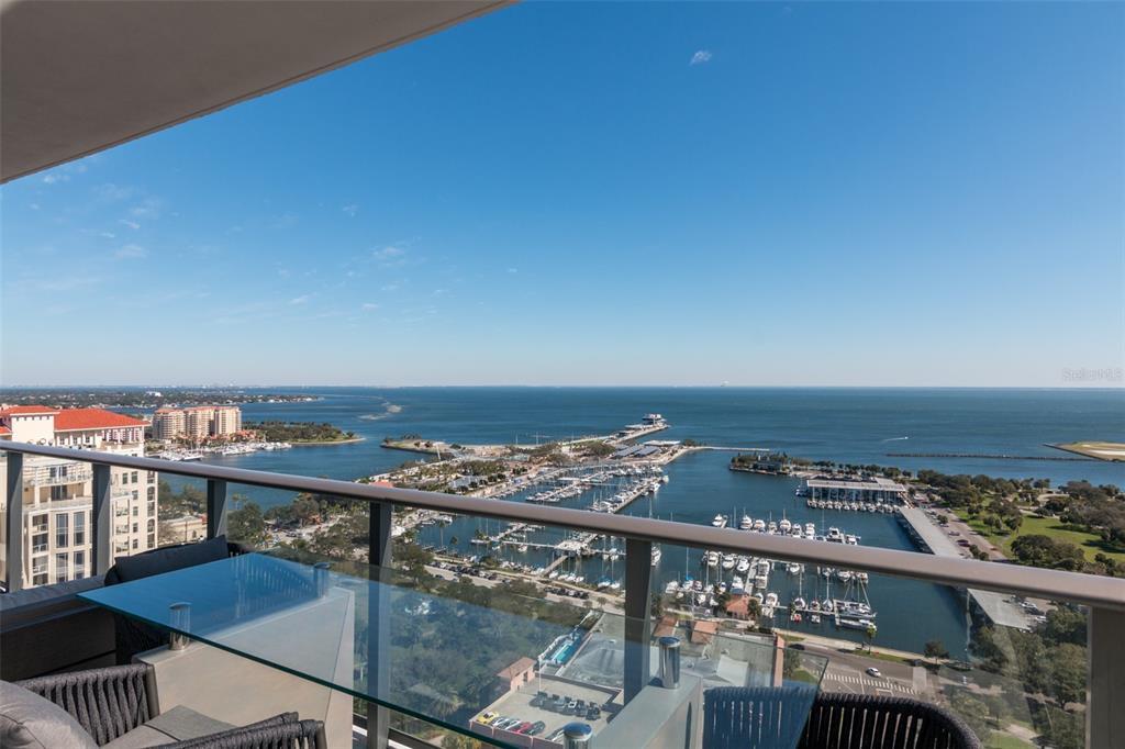 Picture of 100 1St Avenue N Unit 2501, St Petersburg, FL 33701