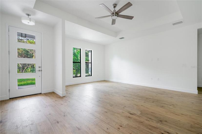 Picture of 14390 Maddock Avenue, Port Charlotte FL 33953