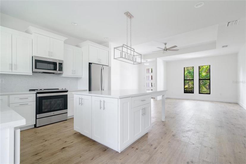 Picture of 14390 Maddock Avenue, Port Charlotte FL 33953