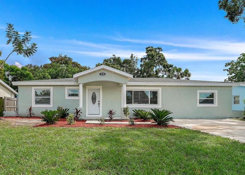 Picture of 5530 & 5530 1/2 7Th Avenue N, St Petersburg FL 33710