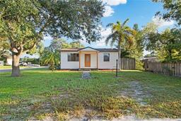 Picture of 4649 18Th Avenue N, St Petersburg, FL 33713
