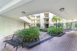 Picture of 1717 NW 23Rd Avenue Unit 4D, Gainesville, FL 32605