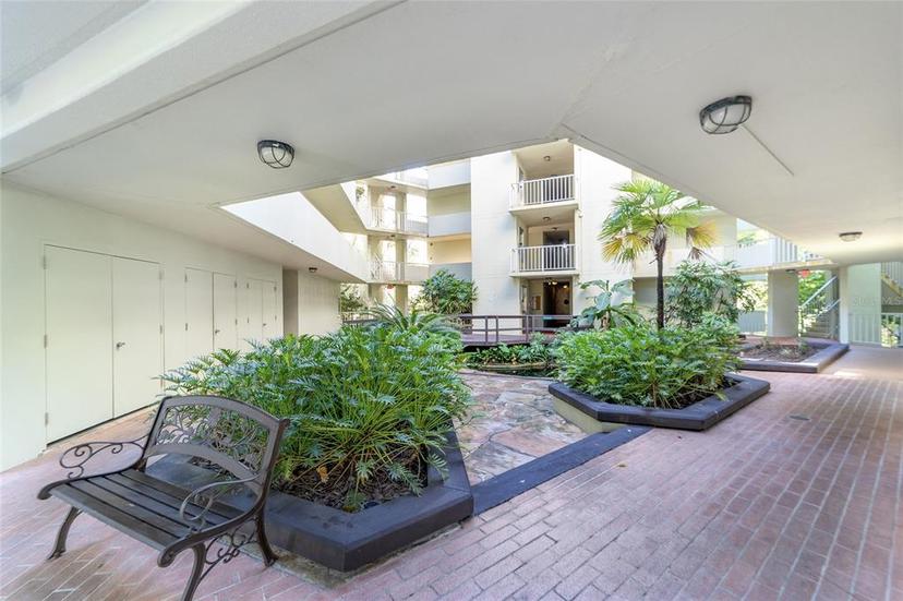 Picture of 1717 NW 23Rd Avenue Unit 4D, Gainesville FL 32605