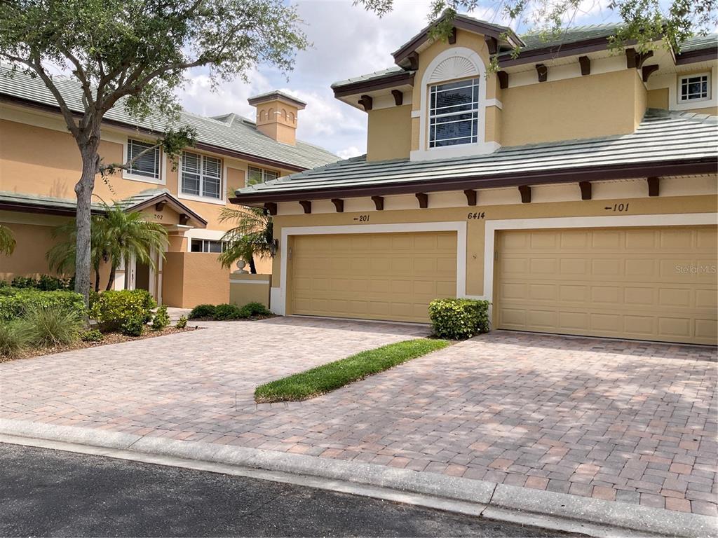 Picture of 6414 Moorings Point Circle Unit 201, Lakewood Ranch, FL 34202