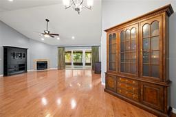 Picture of 15019 Southfork Drive, Tampa, FL 33624