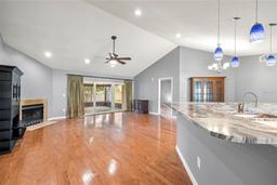 Picture of 15019 Southfork Drive, Tampa, FL 33624