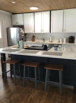 Picture of 1411 E Powhatan Avenue, Tampa, FL 33604