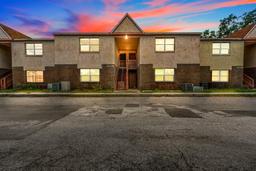Picture of 9009 Westchester Circle Unit B-18, Tampa, FL 33604