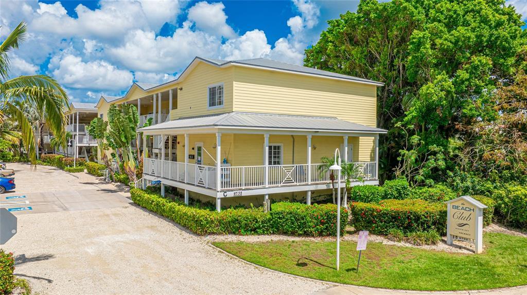 Picture of 1020 Sun N Sea Drive Unit 102, Sarasota, FL 34242