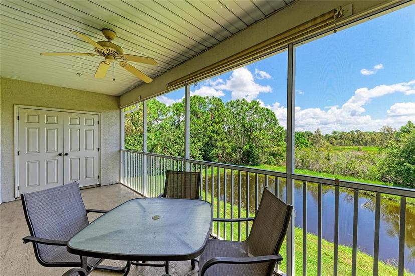 Picture of 872 Saranac Lake Drive Unit 202, Venice FL 34292