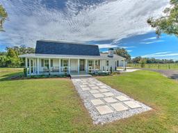 Picture of 4608 Holbrook Road, Plant City, FL 33565