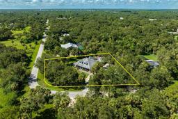Picture of 865 Fort Thompson Avenue, Labelle, FL 33935