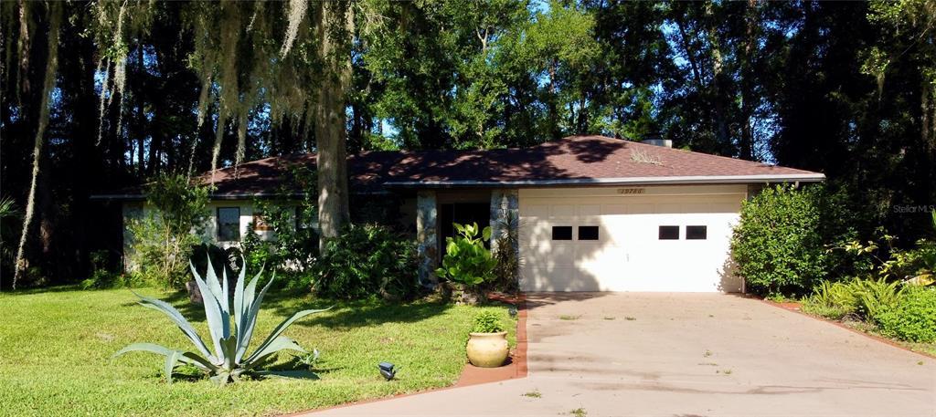 Picture of 19786 SW 85Th Loop, Dunnellon, FL 34432