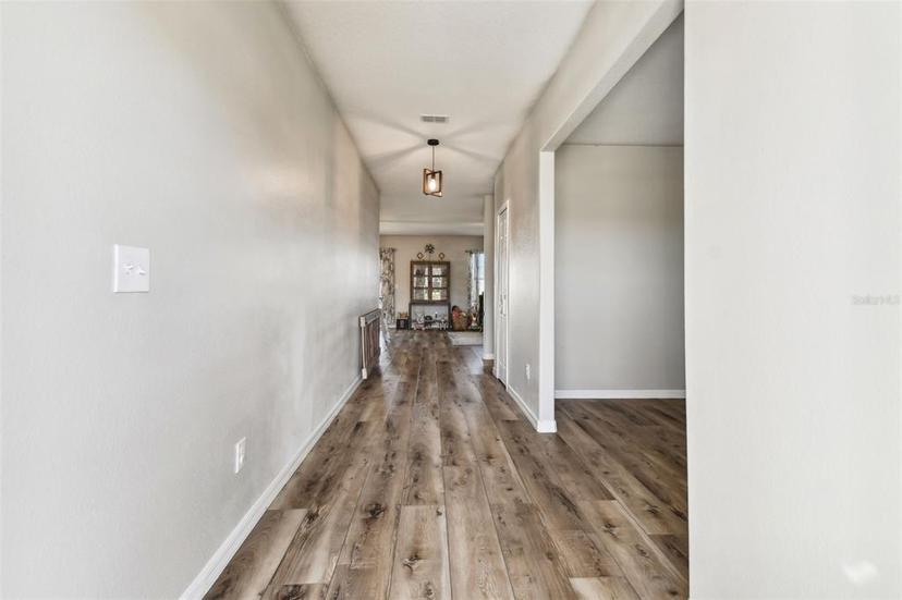 Picture of 3172 Lytton Hall Drive, Zephyrhills FL 33540