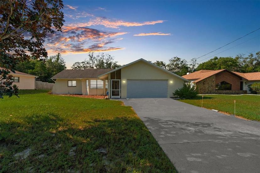 Picture of 7264 Lindhurst Street, Spring Hill FL 34606