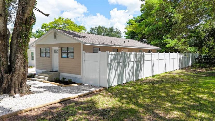 Picture of 2706 6Th Avenue E, Palmetto FL 34221