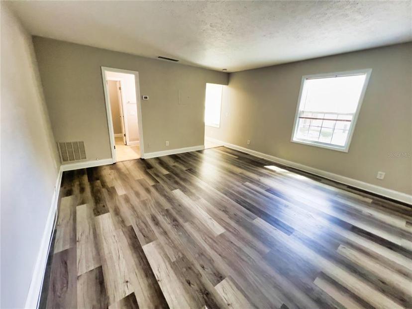 Picture of 13824 Orange Sunset Drive Unit 202, Tampa FL 33618
