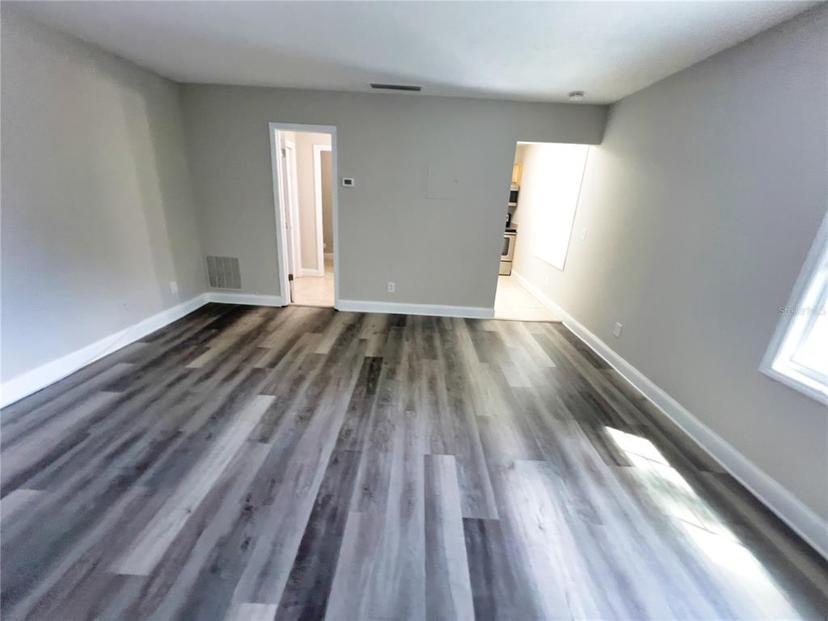 Picture of 13824 Orange Sunset Drive Unit 202, Tampa FL 33618