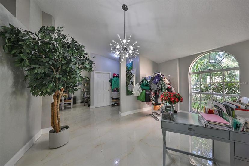 Picture of 17721 Ridgeway Point Place, Tampa FL 33647