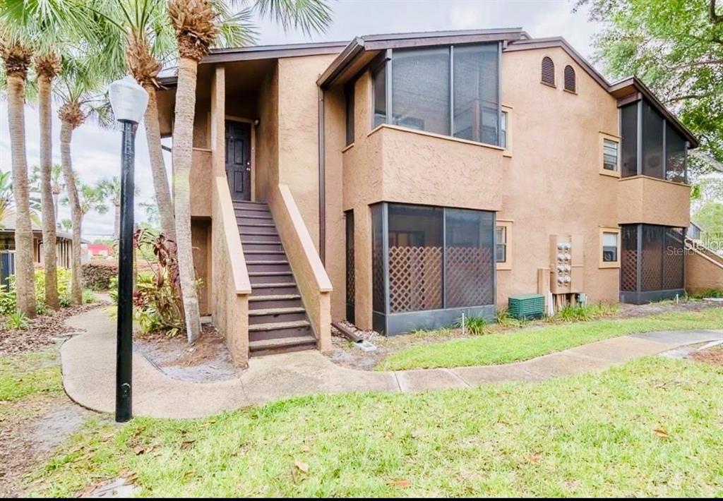Picture of 3043 Antique Oaks Circle Unit 171, Winter Park, FL 32792