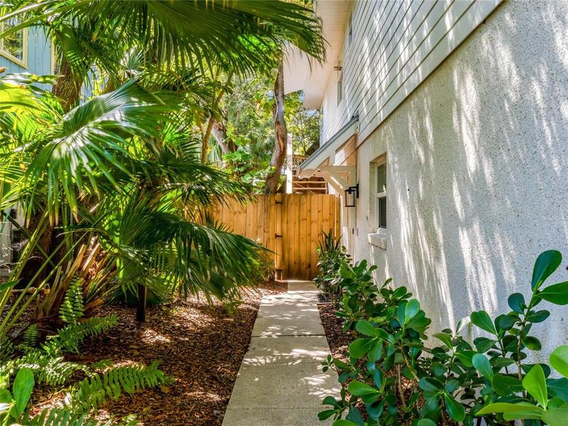 Picture of 807 E 23Rd Avenue, New Smyrna Beach FL 32169