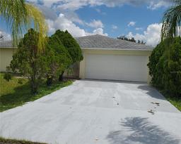 Picture of 735 Toulon Drive, Kissimmee, FL 34759