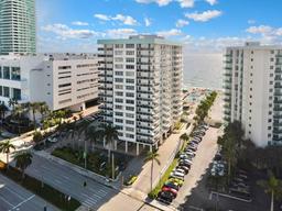 Picture of 3725 S Ocean Drive Unit 927, Hollywood, FL 33019