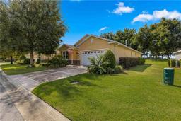 Picture of 9823 SW 95Th Loop, Ocala, FL 34481