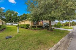 Picture of 9823 SW 95Th Loop, Ocala, FL 34481