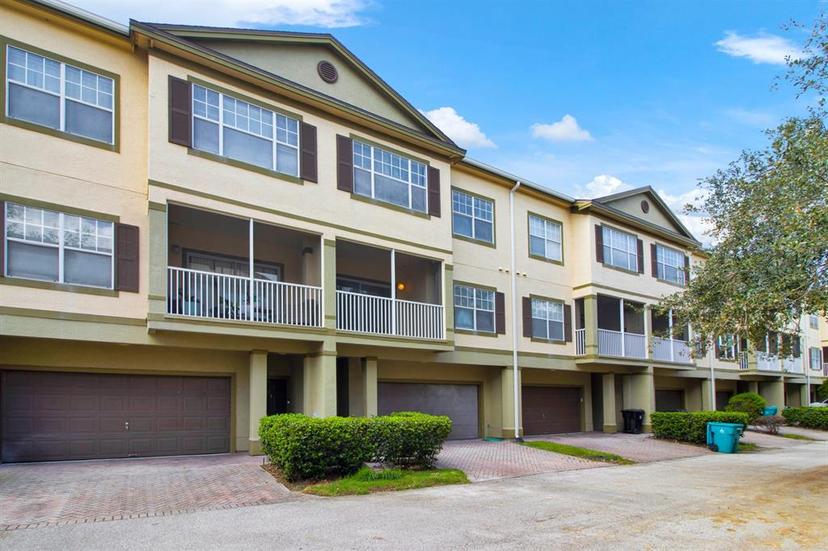 Picture of 2532 Grand Central Parkway Unit 18, Orlando FL 32839
