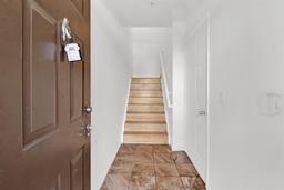 Picture of 2532 Grand Central Parkway Unit 18, Orlando, FL 32839