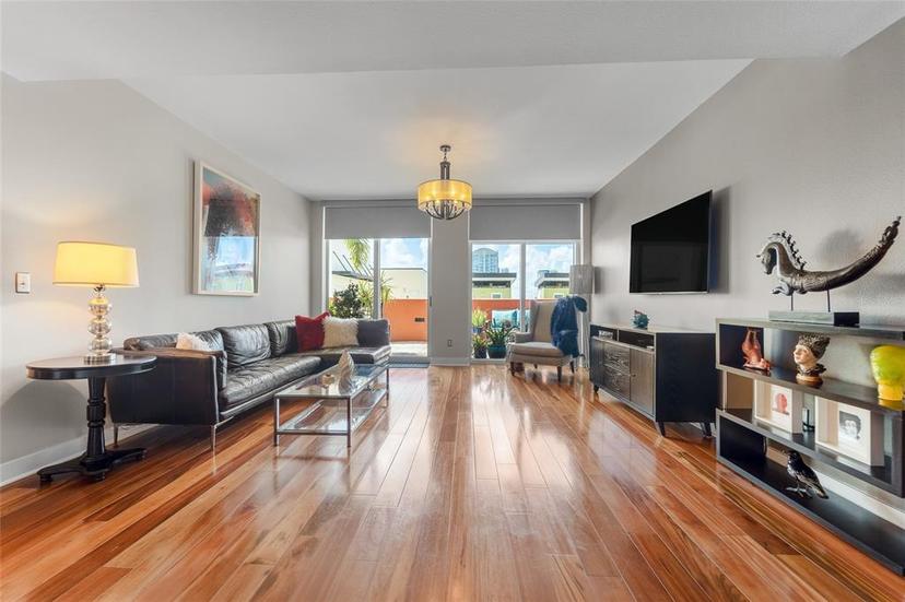 Picture of 1208 E Kennedy Boulevard Unit 912, Tampa FL 33602