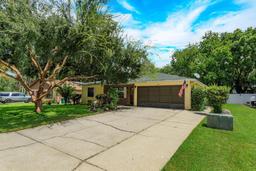 Picture of 331 Douglas Drive, Eustis, FL 32726