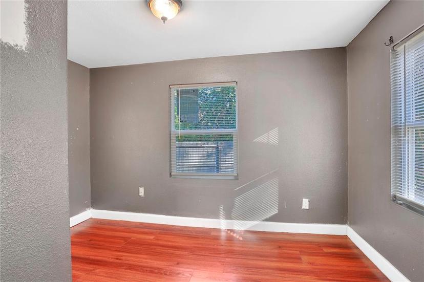Picture of 1540 SE 4Th Avenue, Gainesville FL 32641