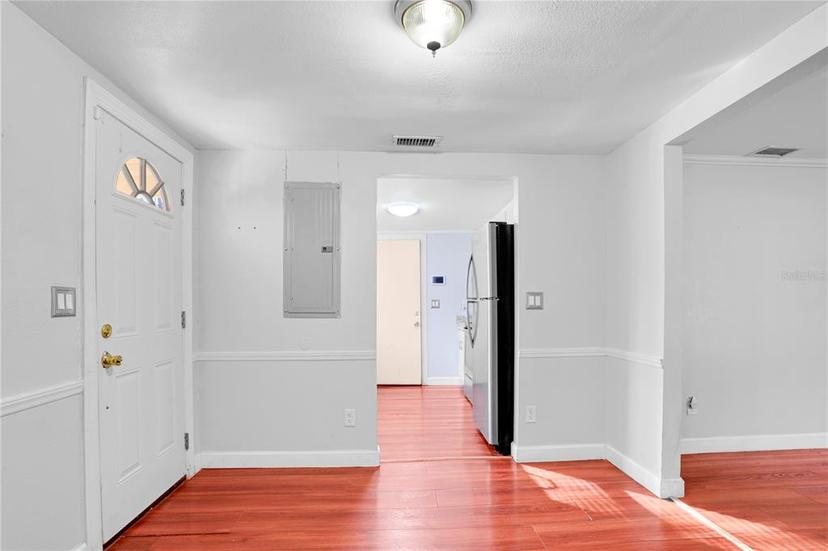 Picture of 1540 SE 4Th Avenue, Gainesville FL 32641