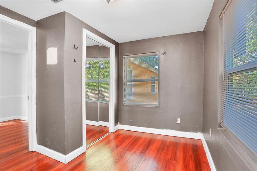 Picture of 1540 SE 4Th Avenue, Gainesville FL 32641