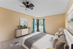 Picture of 15635 Bear Creek Drive, Tampa, FL 33624