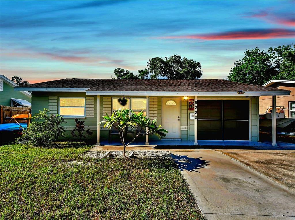 Picture of 6220 5Th Avenue S, St Petersburg, FL 33707