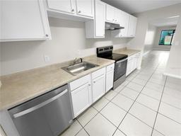 Picture of 220 Cherokee Court Unit 107, Altamonte Springs, FL 32701