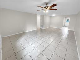 Picture of 220 Cherokee Court Unit 107, Altamonte Springs, FL 32701