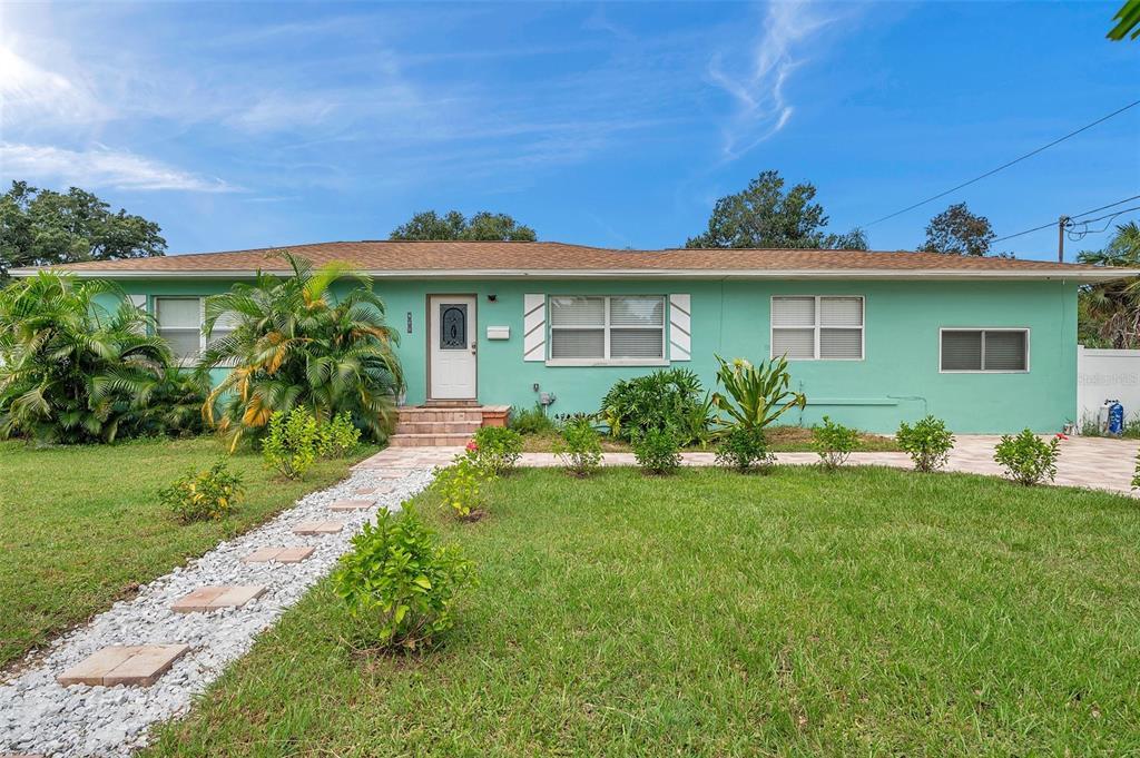 Picture of 800 61St Street N, St Petersburg, FL 33710