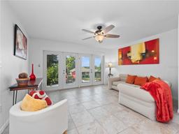 Picture of 1313 Villa Lane Unit 37, Apopka, FL 32712