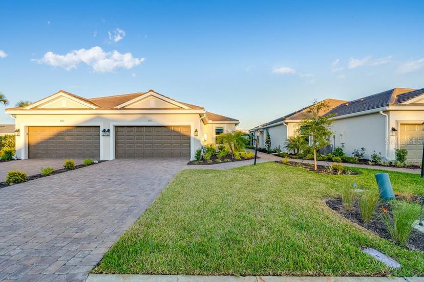 Picture of 6112 Mesa Glen, Bradenton FL 34203