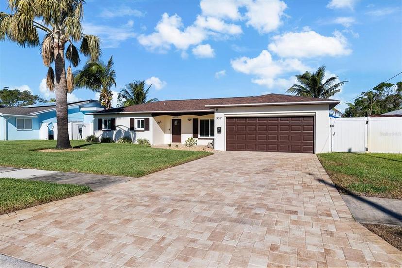 Picture of 537 Dolphin Avenue Se, St Petersburg FL 33705