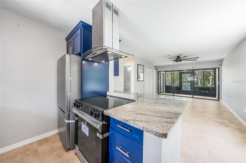 Picture of 1001 W Marion Avenue Unit 14, Punta Gorda FL 33950